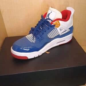 Retro "Messy Room" Jordans 6.5Y/8W Excellent Condition W/Original Box